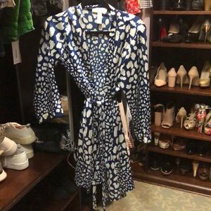 Oscar de la Renta silky robe